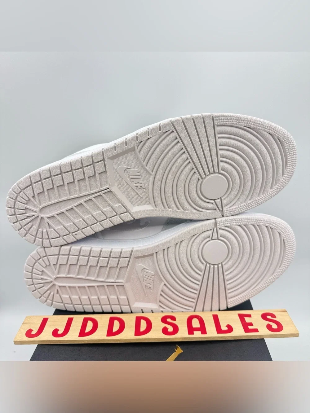 Nike Air Jordan 1 Low White Camo 2021 White Neutral Grey Men’s Size 13 NIB  New